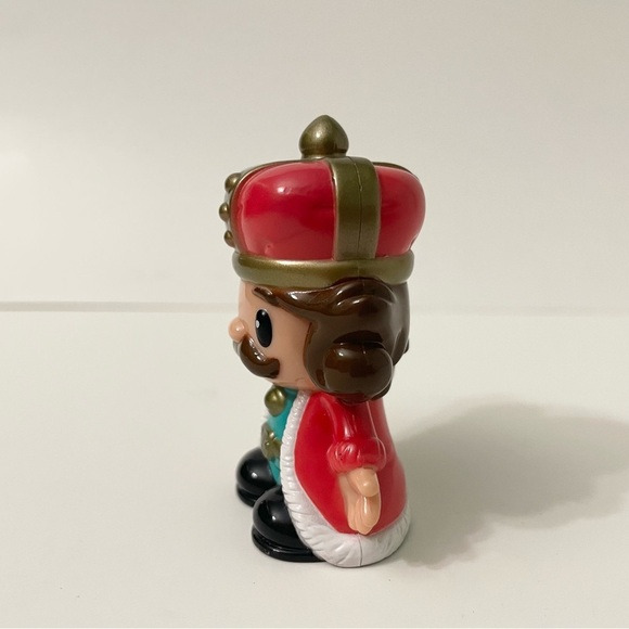 King and Prince Crown Royal  Man Castle for Little Plastic Toy - Picture 4 of 16